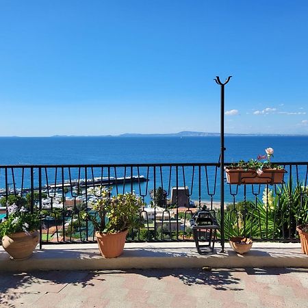 Bed and Breakfast Quietness Vico Equense Exterior foto